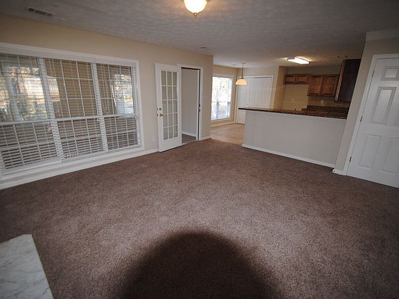 5th image of 2880 Dogwood Creek Pkwy