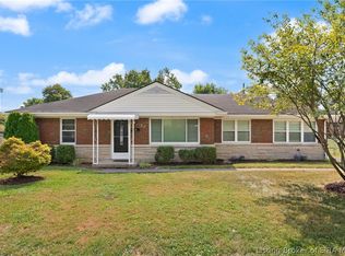 515 Popp Ave, Sellersburg, IN 47172