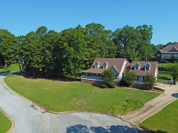 5 Oak Ridge Ct, Batesville, AR 72501