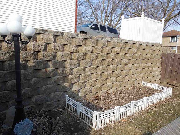 5th image of 3001 Norman Dr