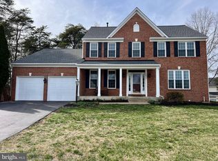 14544 Picket Oaks Rd, Centreville, VA 20121