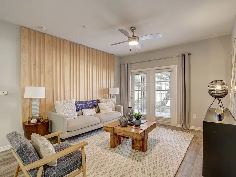 Oasis at Plum Creek Apartments — Photo 28
