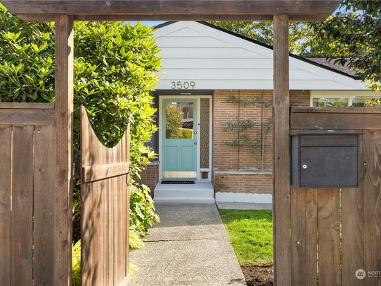 3509 SW Monroe Street, Seattle, WA 98126