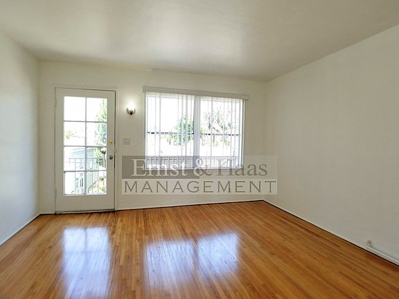 4th image of 440 N Zona Ct #A