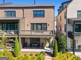 6710 Whitman Walk, Alpharetta, GA 30005