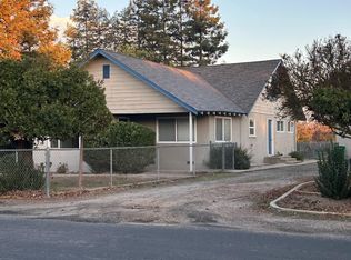 11099 E Hutchinson Rd, Ripon, CA 95366