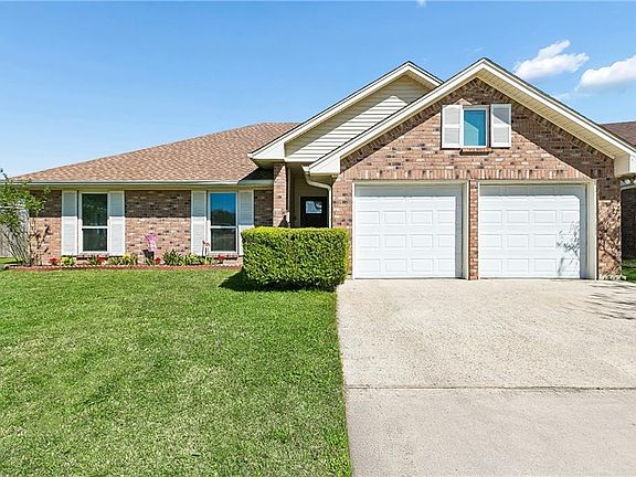 4th image of 23 Moss Dr