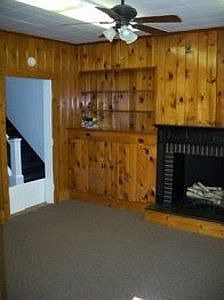 4th image of 704 2nd Ave