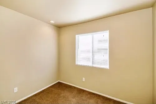 3 bed, 2.0 bath, 1580 sqft, $1,100 — Photo 4