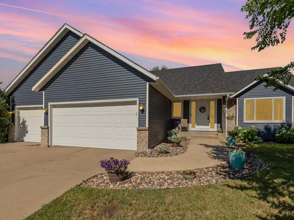 1303 Glen View Dr SE, Lonsdale, MN 55046