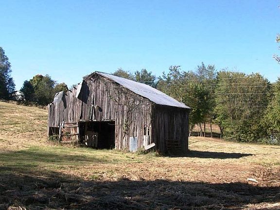 4th image of 1301 Cane Valley Rd