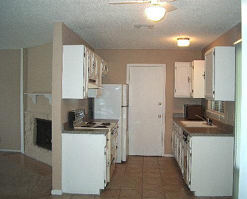 3rd image of 6550 TIMBERHILL DR