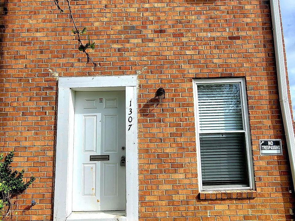 1st image of 1300 Minefee St