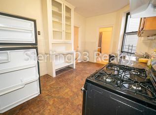 34-02 106th St #7C, Corona, NY 11368