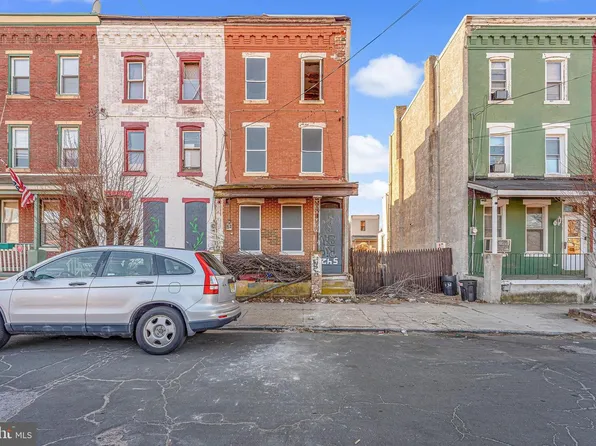 542 York St, Camden, NJ 08102