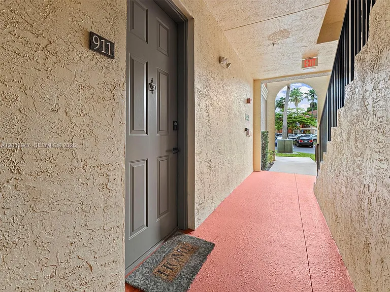 4402 SW 160th Ave #911 — Photo 42