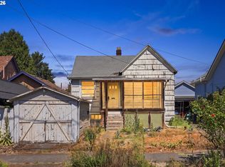 1917 SE Taggart St, Portland, OR 97202