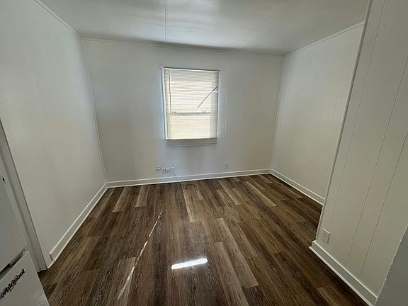 4th image of 1056 W Marina Dr #5