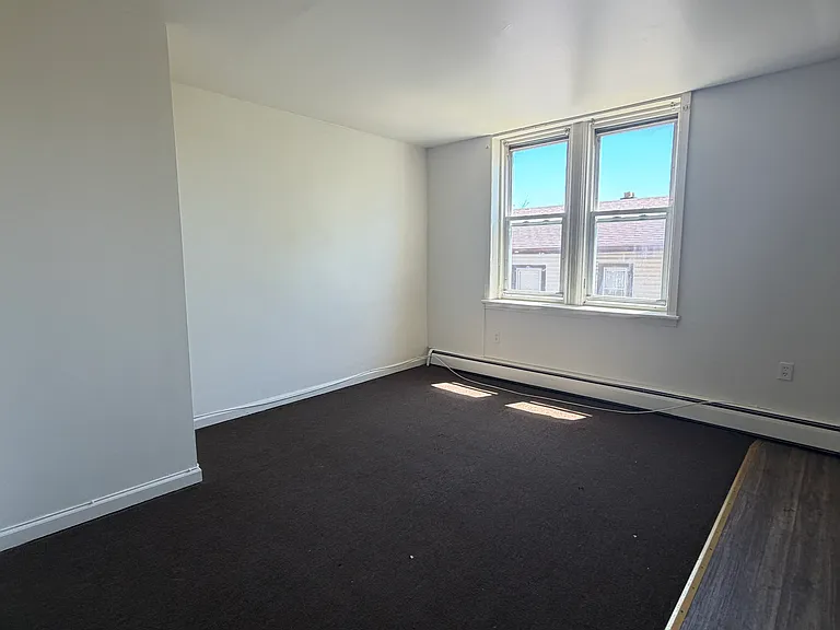 439 Home Ave #3 — Photo 3