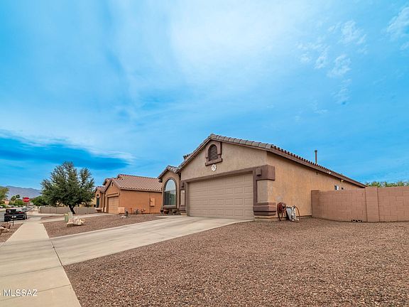3rd image of 5615 W Cortaro Crossing Dr