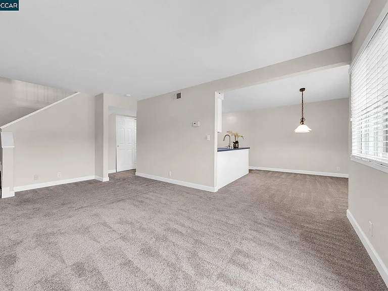 1812 Cole Ave #4 — Photo 11