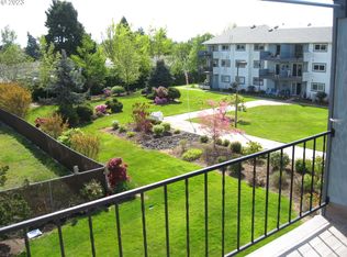 950 Evergreen Rd APT 311, Woodburn, OR 97071