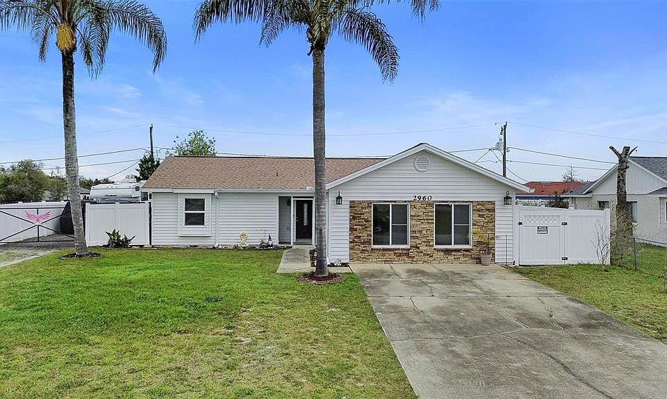 1st image of 2960 Fifer Dr