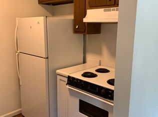 (Undisclosed Address), Louisville, KY 40205