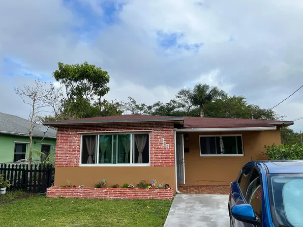 124 NW 6th Ave, Hallandale, FL 33009