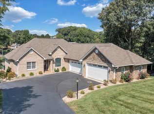 570 Richards Way, Wirtz, VA 24184