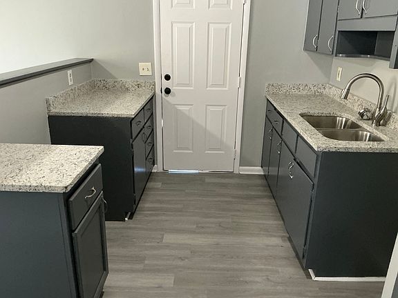2nd image of 809 47th Pl S