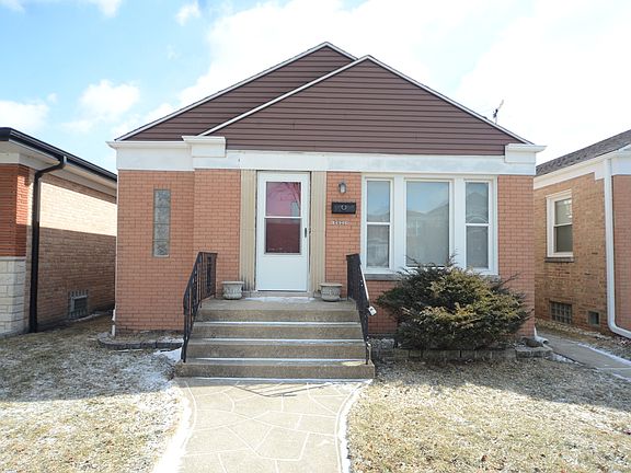 2nd image of 3741 N Pontiac Ave