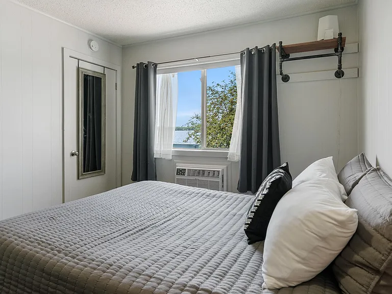 228 E State St #2 — Photo 17