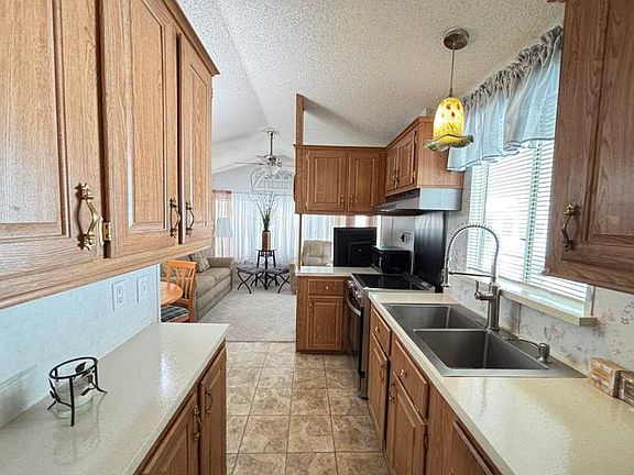 3rd image of 702 S Meridian Rd #854