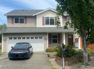 1706 SW Holly St, Seattle, WA 98106