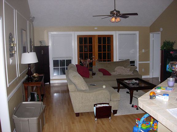 3rd image of 4771 Saint Lawrence Dr