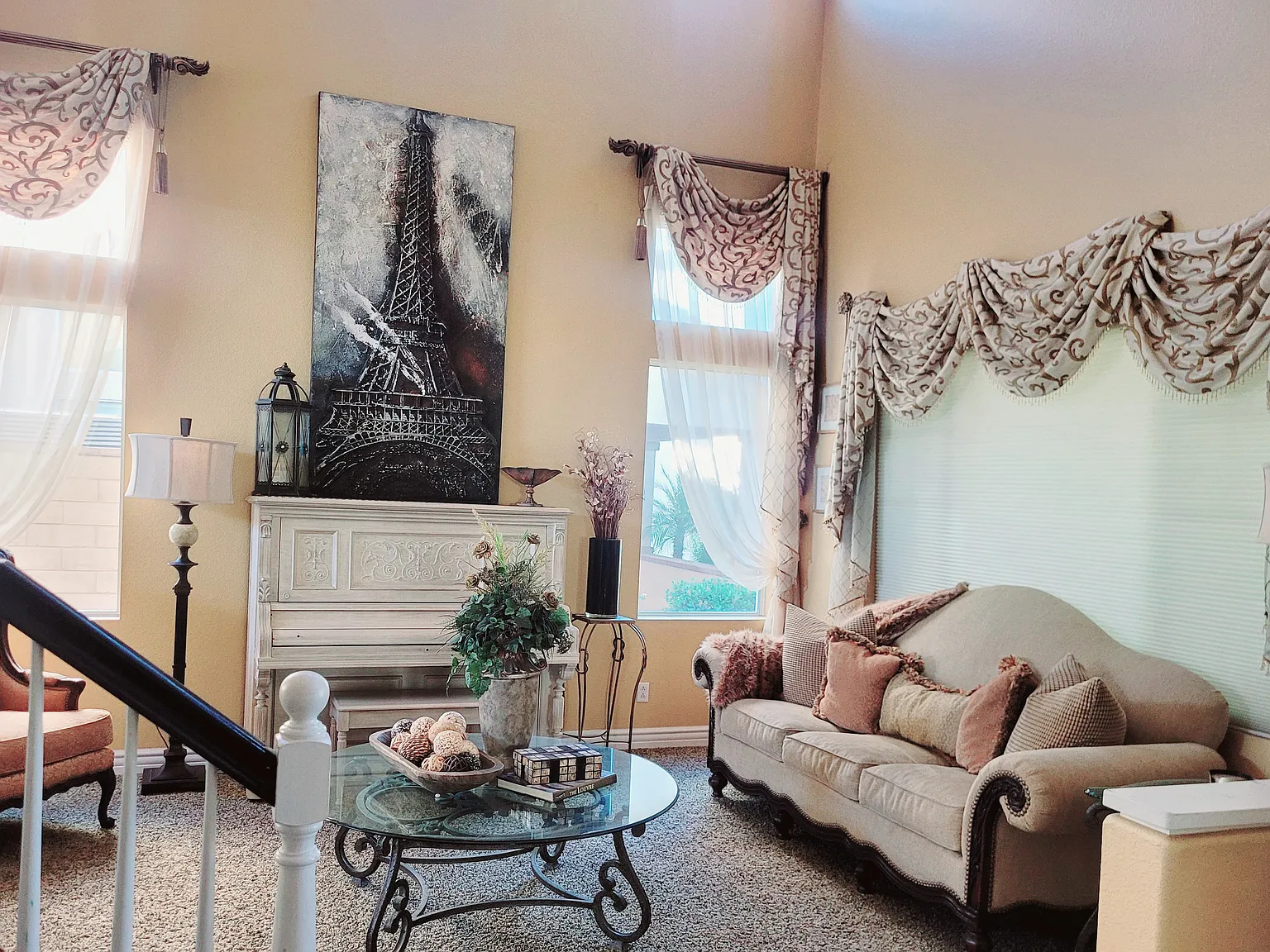 681 Sky Ridge Dr — Photo 4