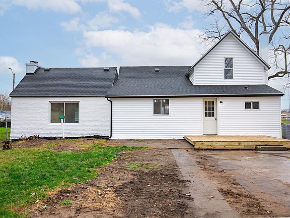 5th image of 412 Goshen Ave