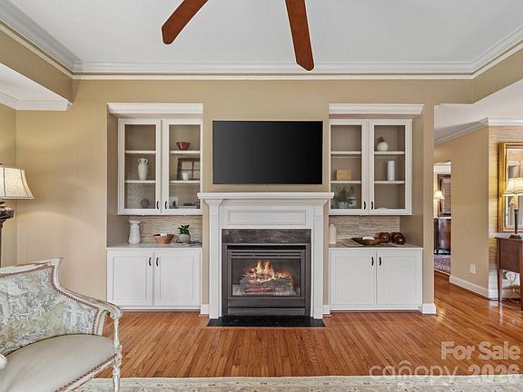 5th image of 6 Creekside Way