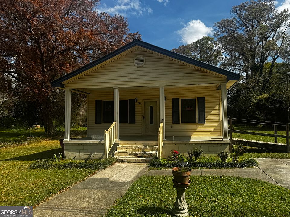 1st image of 619 Cooper Ave