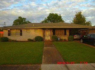 4667 Gabriel Dr, New Orleans, LA 70127