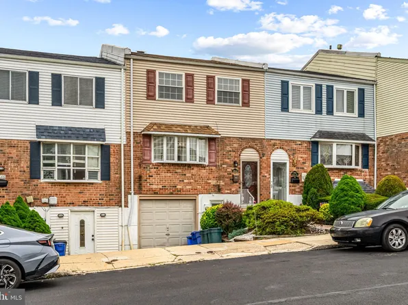 3644 Drumore Dr, Philadelphia, PA 19154