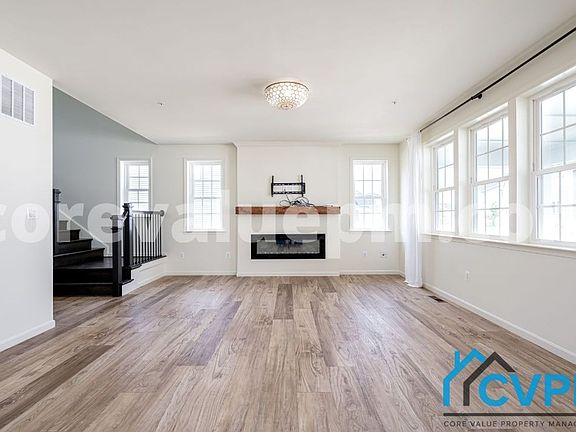 4th image of 2632 Orchard Oriole Way