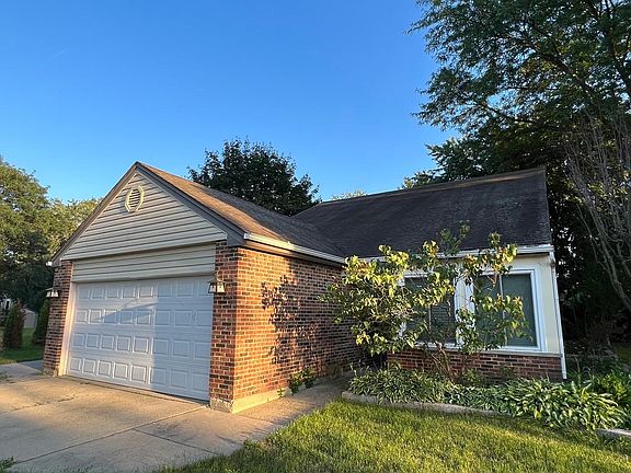 3rd image of 1373 River Oak Dr