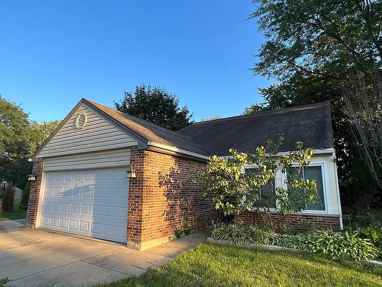 1373 River Oak Dr — Photo 3