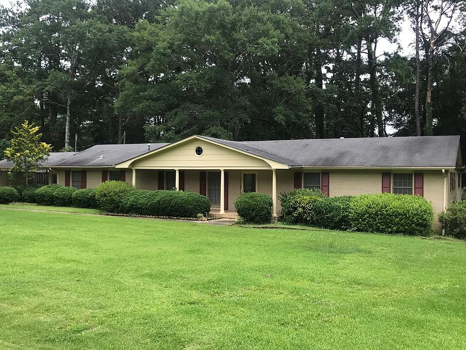 1st image of 106 Hillcrest Dr