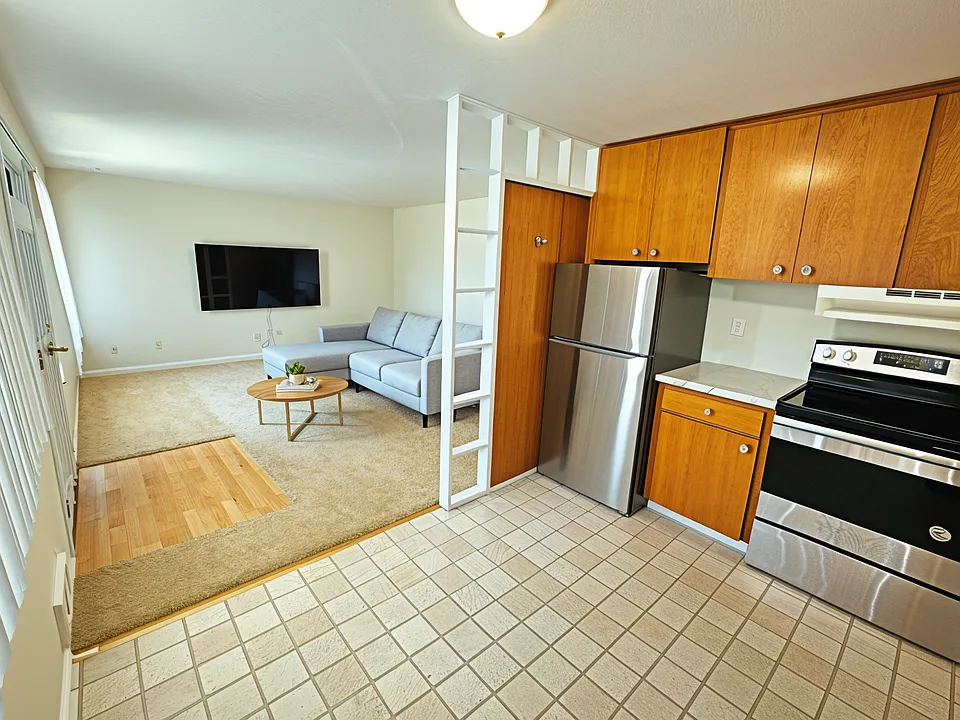 20820 70th Ave W #8