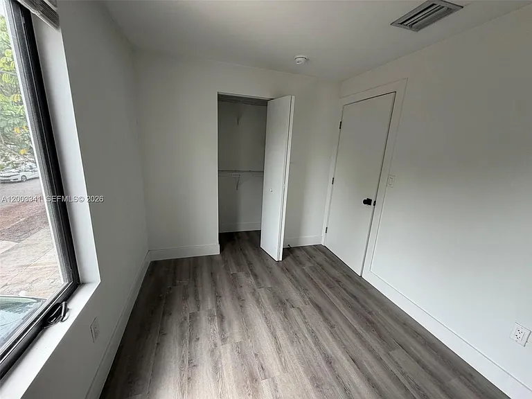 628 SW 21st Ave #1 — Photo 8