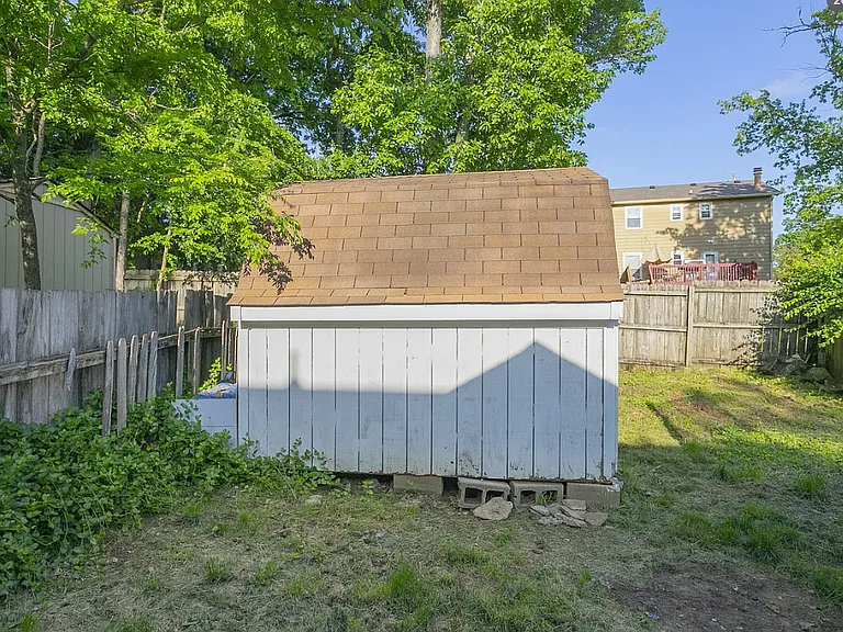 3376 Oak Trees Ct — Photo 6