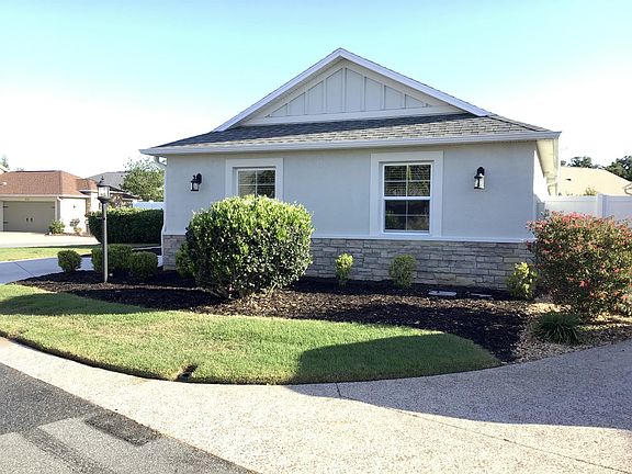 3rd image of 3745 Fenster Ln